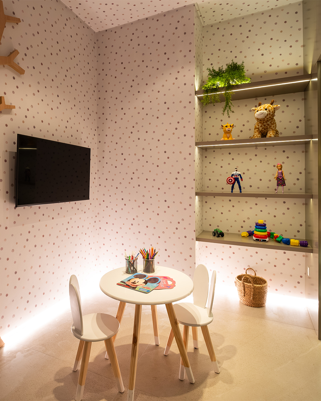 Nouve 354 — espaço kids