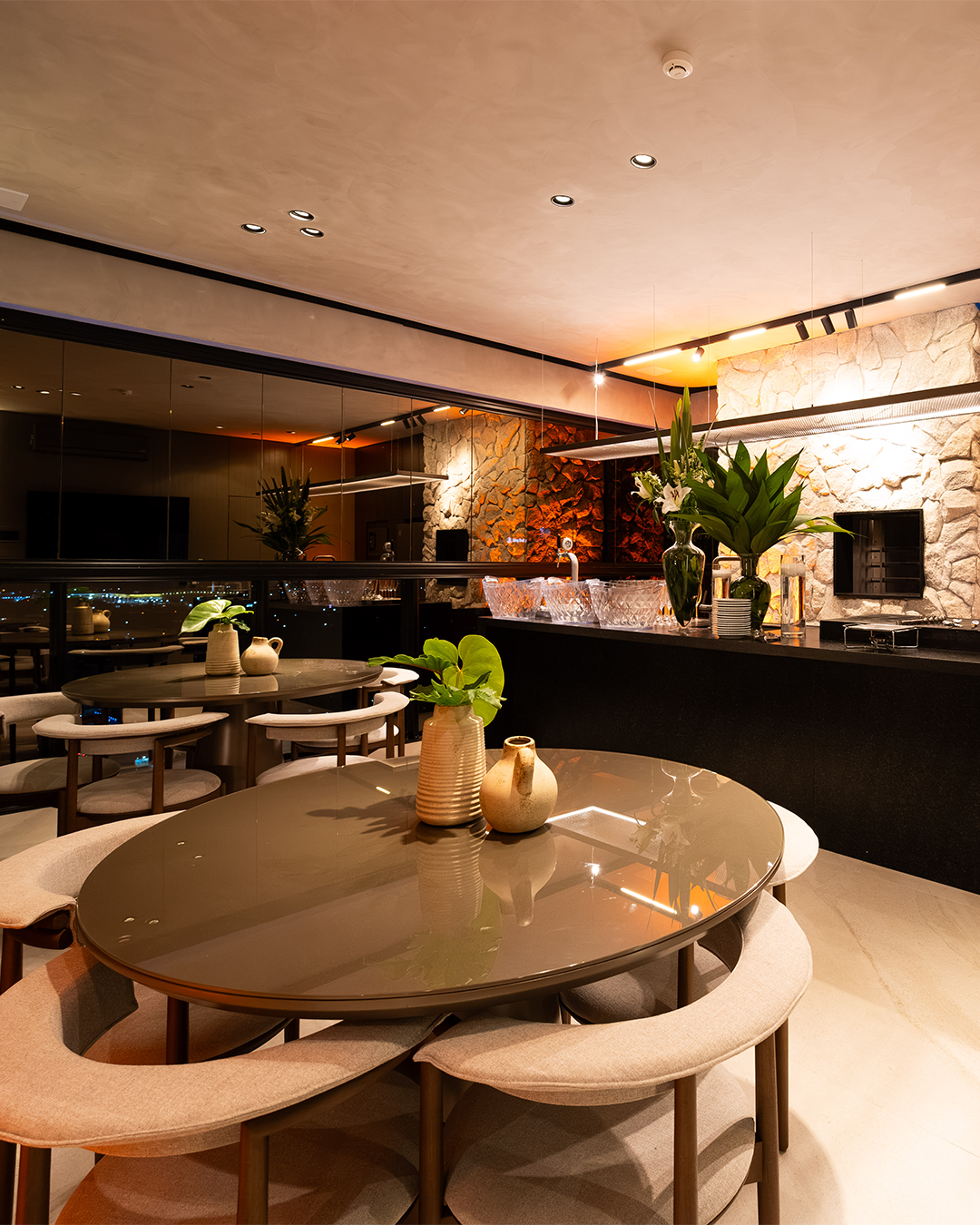 Nouve 354 — sala de jantar